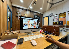 MacBook & iPhone Expertise.